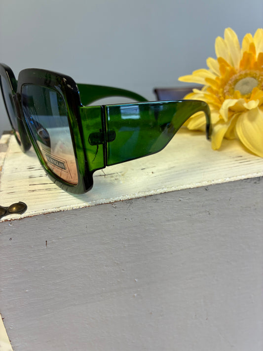 Luxe Green Sunnies