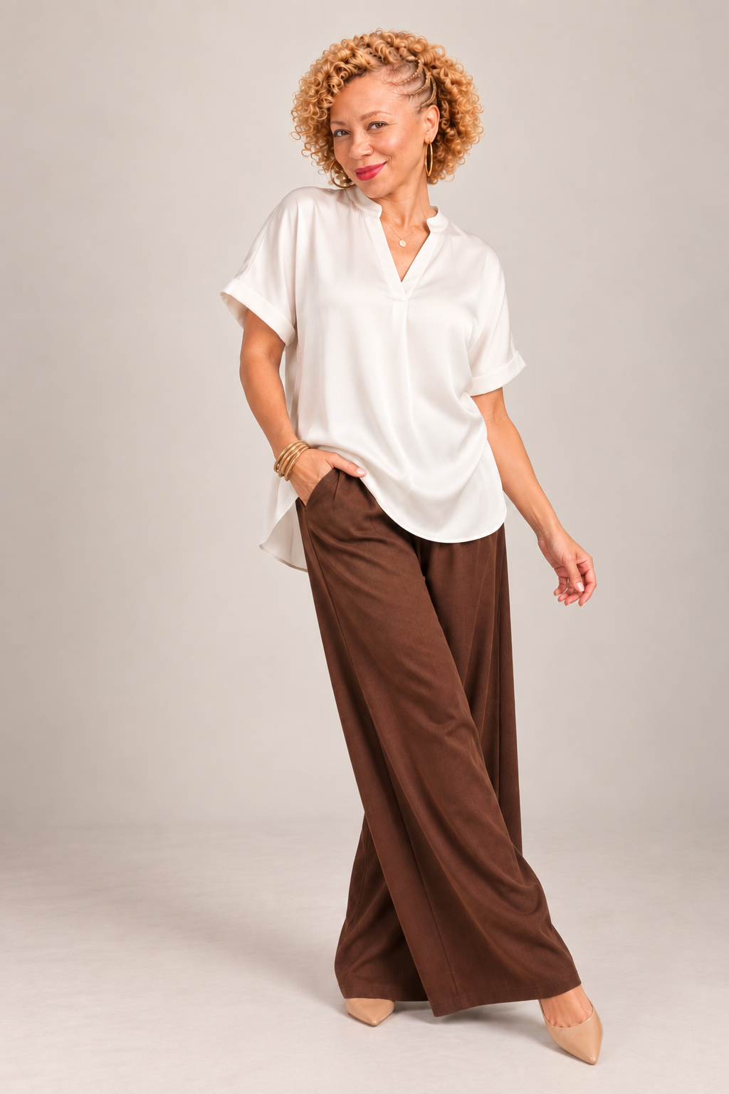 Simply Chic Satin Top – Cream