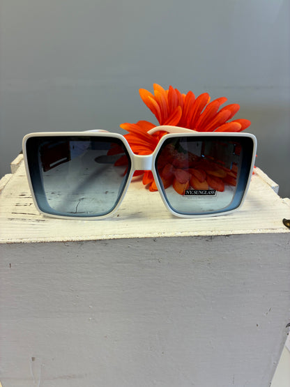 White Chic Sunnies