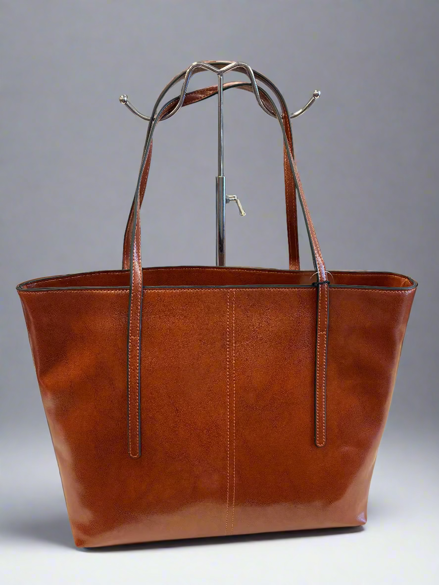 Caramel Luxe Shoulder Bag