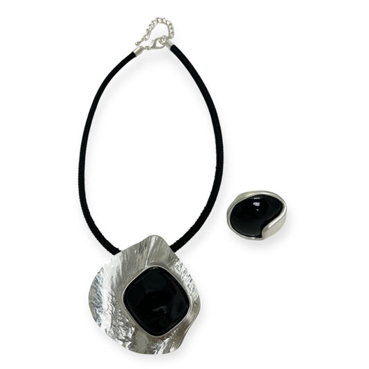 The Onyx Wave Set